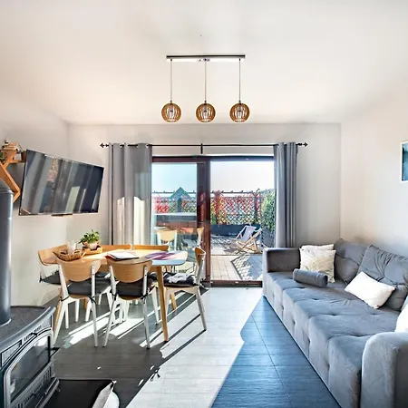 W Gorach - Prywatne Jacuzzi, Sauna, Grota Solna - Panorama Chelm Ski&spa Horská chata *