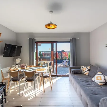 W Gorach - Prywatne Jacuzzi, Sauna, Grota Solna - Panorama Chelm Ski&spa Horská chata Myślenice