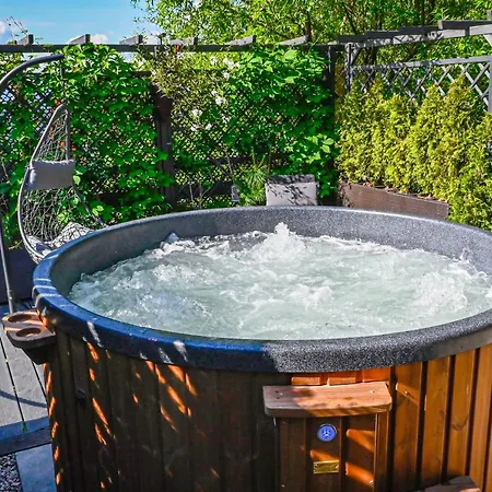 W Gorach - Prywatne Jacuzzi, Sauna, Grota Solna - Panorama Chelm Ski&spa Chalet *