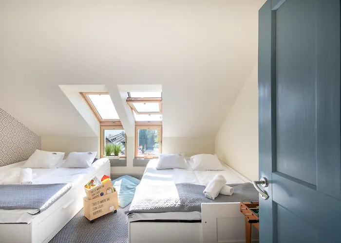 בקתה W Gorach - Prywatne Jacuzzi, Sauna, Grota Solna - Panorama Chelm Ski&spa *