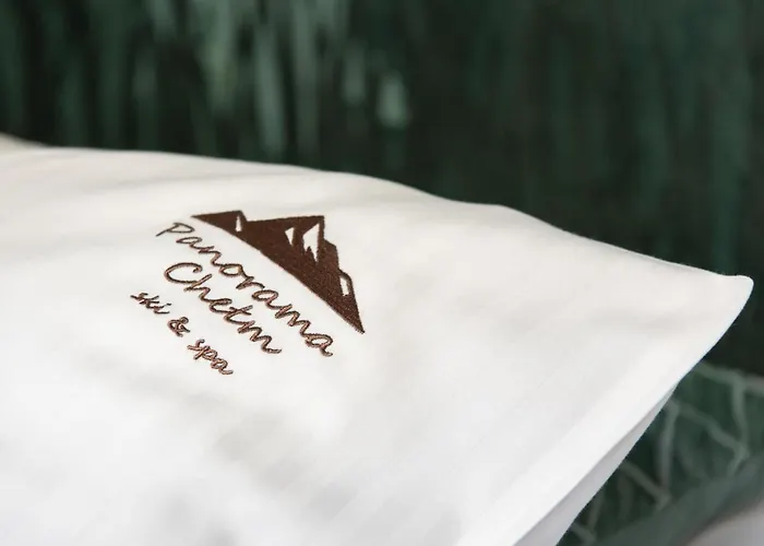 בקתה W Gorach - Prywatne Jacuzzi, Sauna, Grota Solna - Panorama Chelm Ski&spa *