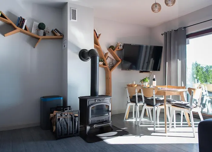 W Gorach - Prywatne Jacuzzi, Sauna, Grota Solna - Panorama Chelm Ski&spa בקתה *