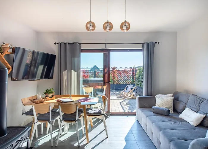 בקתה W Gorach - Prywatne Jacuzzi, Sauna, Grota Solna - Panorama Chelm Ski&spa *