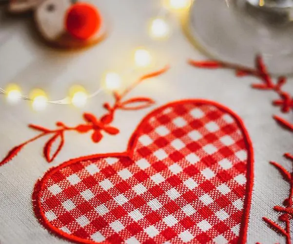 בקתה W Gorach - Prywatne Jacuzzi, Sauna, Grota Solna - Panorama Chelm Ski&spa